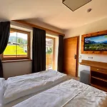 La Montana - Ski & Hiking Lodge